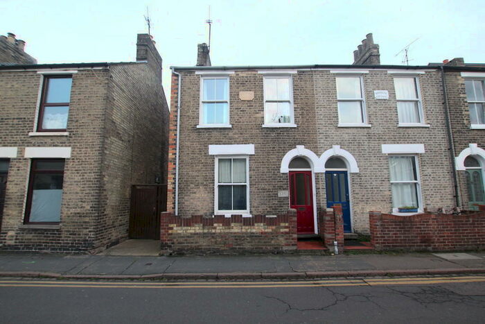 4 Bedroom End Of Terrace House To Rent In Sturton Street, Cambridge, CB1