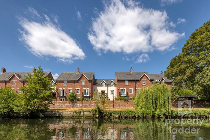 3 Bedroom Town House For Sale In Lovelstaithe, Norwich, NR1