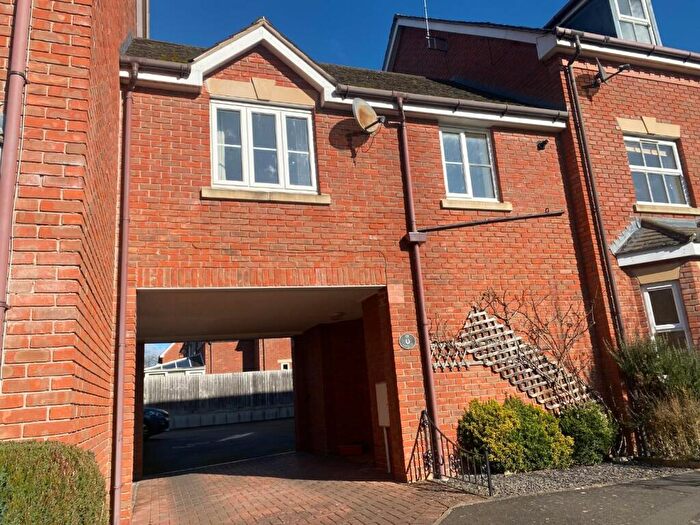 1 Bedroom Coach House For Sale In Wetherby Way, Stratford-upon-Avon, CV37