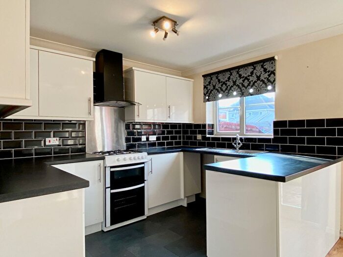 3 Bedroom Detached House To Rent In Cae Castell, Loughor, SA4