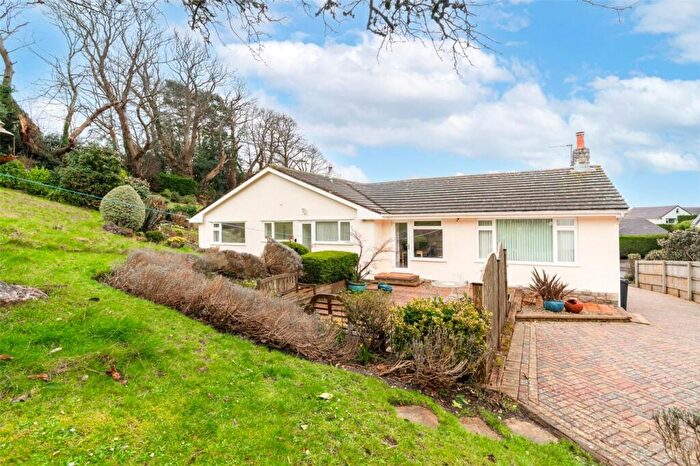 3 Bedroom Bungalow For Sale In Ashmeads Way, Colehill, Wimborne, Dorset, BH21
