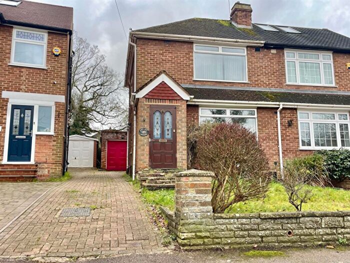 2 Bedroom Semi Detached House For Sale In Deepdene, Potters Bar, EN6