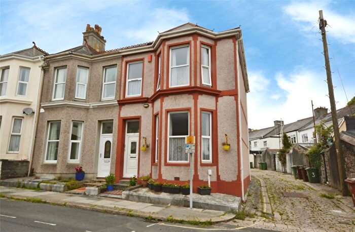 4 Bedroom End Of Terrace House For Sale In Knighton Road, Plymouth, Devon, PL4