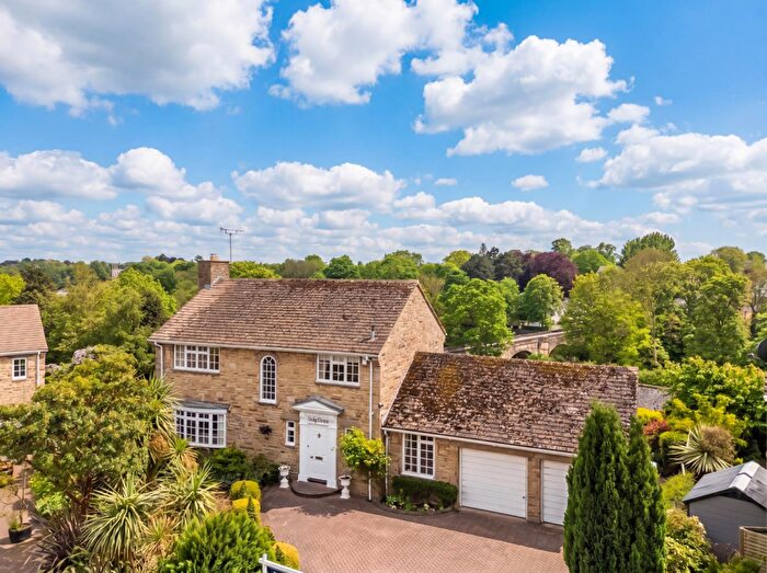 4 Bedroom Detached House For Sale In Bridgemount, Thorp Arch Park, LS23