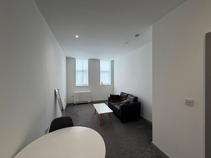 1 Bedroom Flat To Rent In West Street, Rotherham, S63