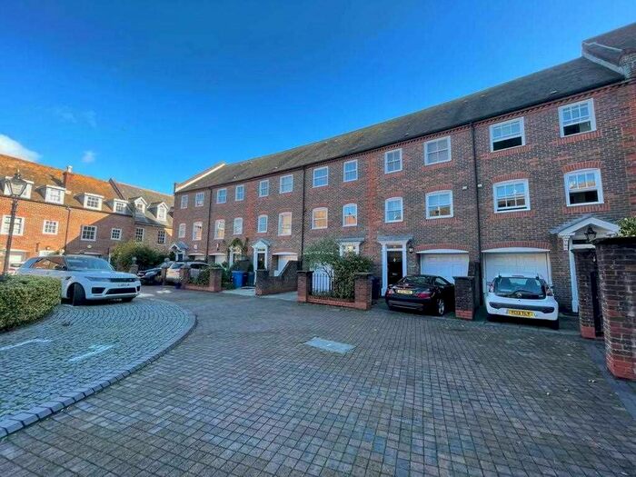3 Bedroom End Of Terrace House To Rent In Barbers Gate, Old Town Poole, Poole BH15