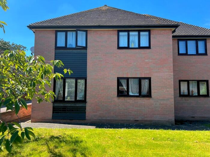 1 Bedroom Maisonette For Sale In Saye & Sele Close, Grendon Underwood, Aylesbury, Buckinghamshire, HP18