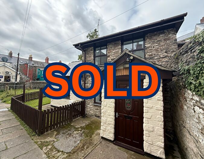 2 Bedroom Cottage For Sale In Cambrian Place, Aberystwyth, SY23