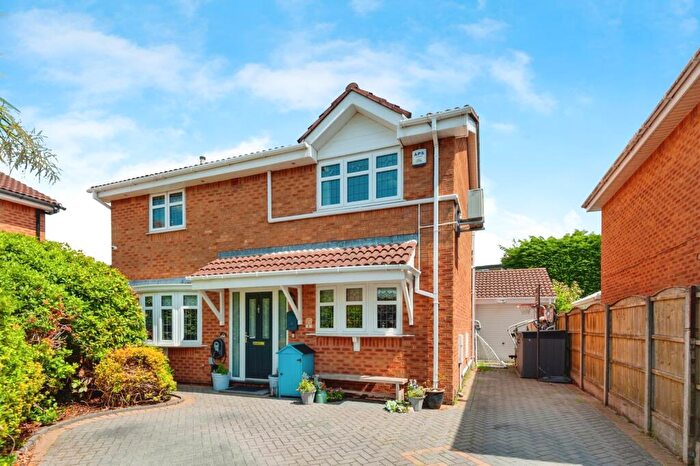 3 Bedroom Detached House For Sale In Woodleigh Close, Liverpool, Merseyside, L31