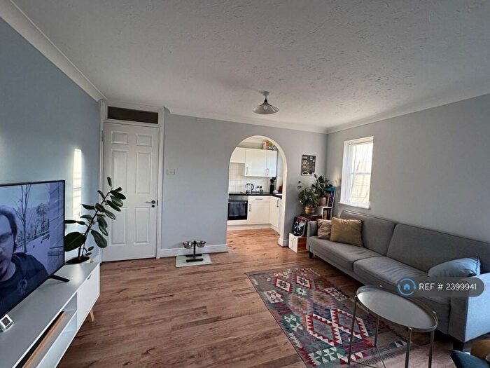 1 Bedroom Flat To Rent In Pincott Place, London, SE4
