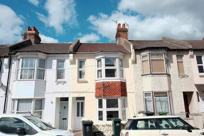 4 Bedroom Terraced House To Rent In Ewhurst Road, Brighton, BN2