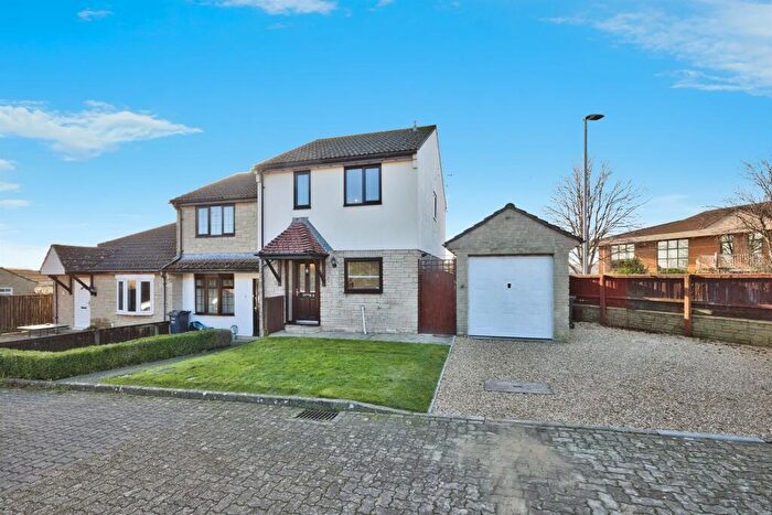 3 Bedroom End Of Terrace House For Sale In Great Corner, Yeovil, BA21