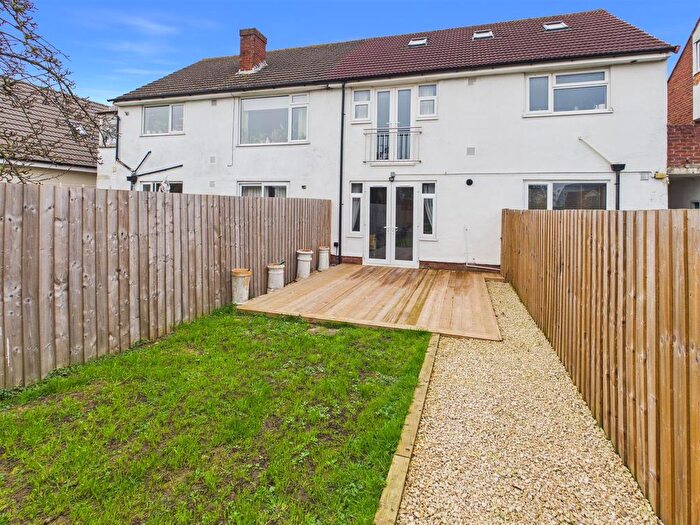 2 Bedroom Maisonette For Sale In Astor Close, Brockworth, Gloucester, GL3