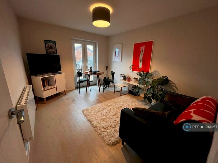 1 Bedroom Flat To Rent In New Cross, London, SE14