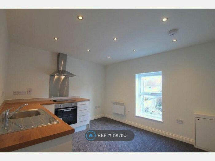 1 Bedroom Flat To Rent In Ripley, Ripley, DE5