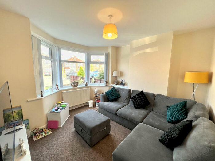 3 Bedroom Semi-Detached House To Rent In Sandringham Road, Stockport, SK6