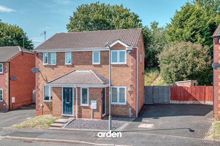 2 Bedroom Semi-Detached House For Sale In Abbey Close, Bromsgrove, B60