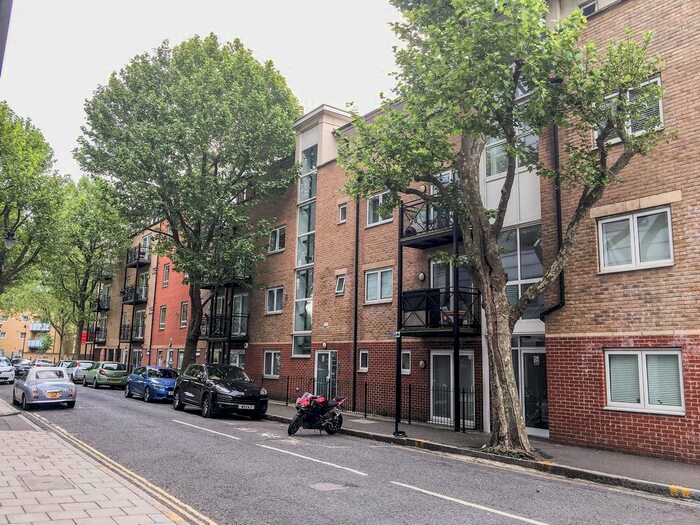 2 Bedroom Flat To Rent In Alscot Road, Tower Bridge, London, SE1