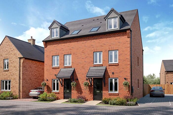 3 Bedroom End Of Terrace House For Sale In Tansy Road, Priors Hall Par, Corby, NN17