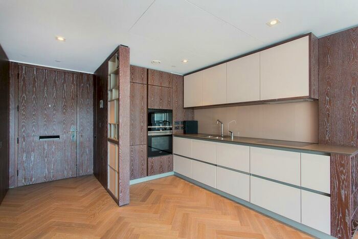 1 Bedroom Flat To Rent In Scott House, SW11