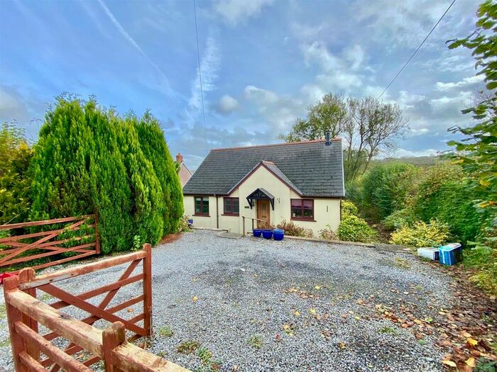 2 Bedroom Detached Bungalow For Sale In Glandwr, Whitland, SA34