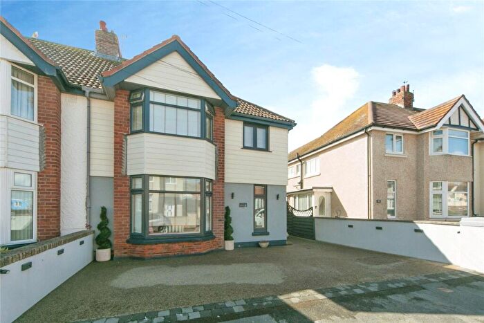 4 Bedroom Semi-Detached House For Sale In Herkomer Crescent, Llandudno, Conwy, LL30