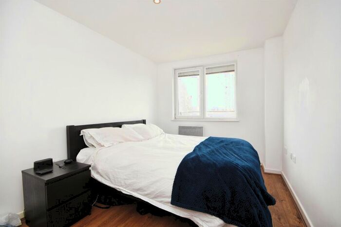 1 Bedroom Flat For Sale In Marconi Plaza, City Centre, Chelmsford, CM1