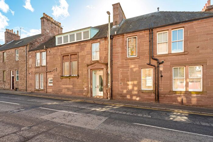 6 Bedroom Town House For Sale In Castle Street, Brechin, DD9