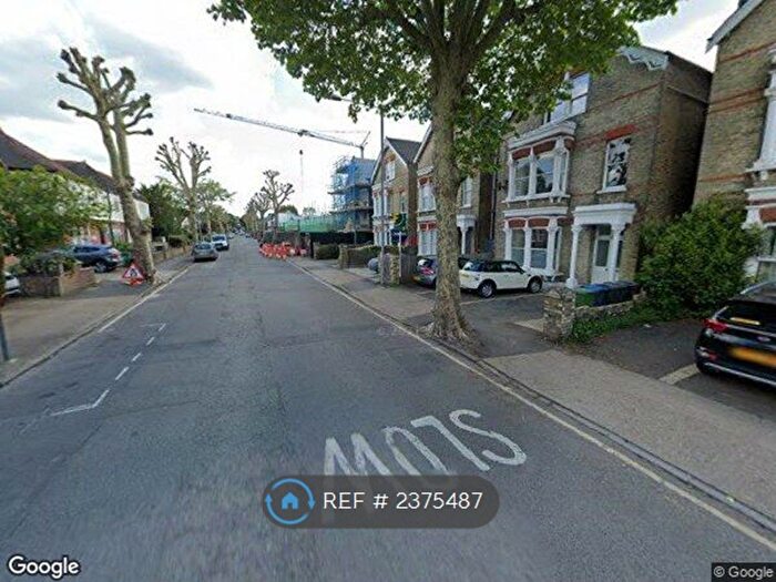 4 Bedroom Flat To Rent In Beaufort Road, Kingston Upon Thames, KT1