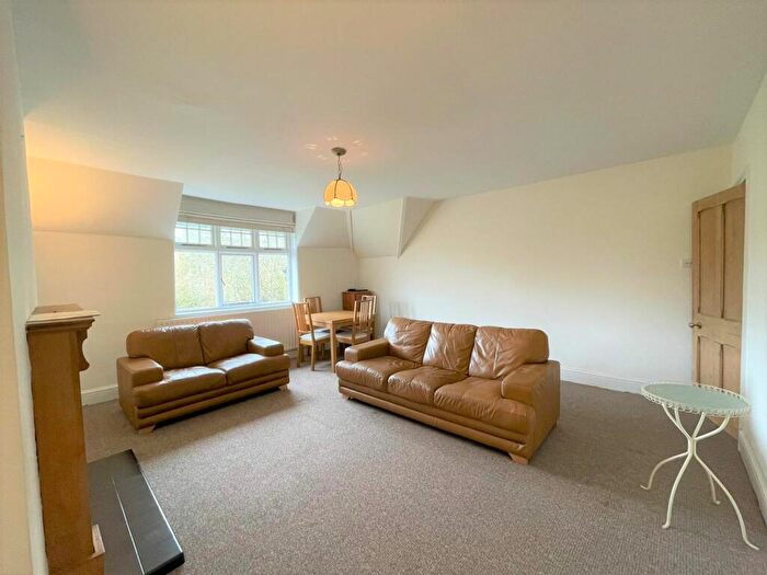 2 Bedroom Apartment To Rent In Huntingdon Drive, Nottingham, NG7