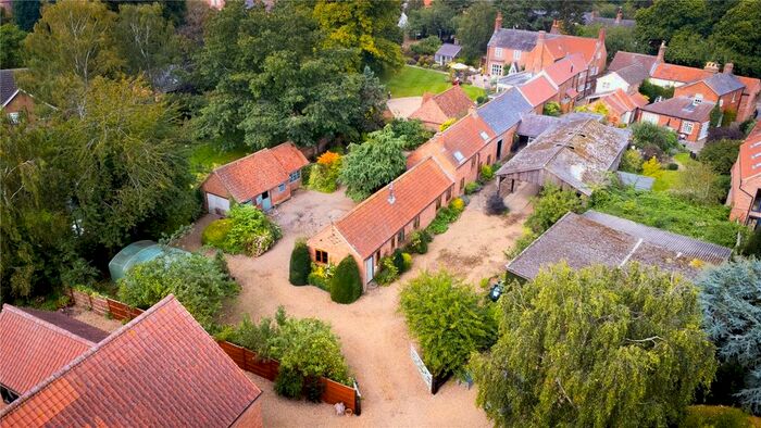 3 Bedroom Detached House For Sale In Aslockton Road, Scarrington, Nottingham, NG13