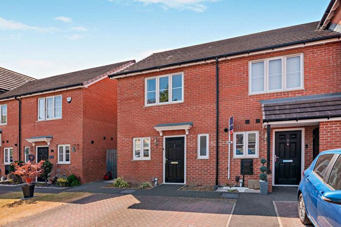 2 Bedroom Property For Sale In Riverside View, Castleford, West Yorkshire, WF10