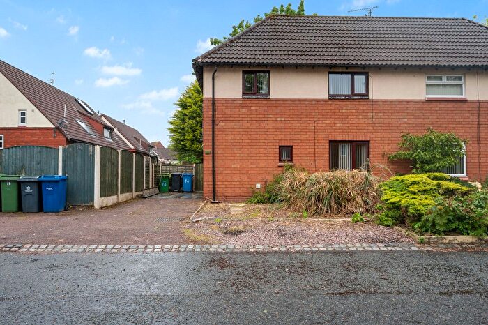 3 Bedroom Semi-Detached House For Sale In Gregory Close, Old Hall, WA5