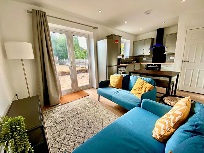 4 Bedroom Terraced House To Rent In Orme Road, Newcastle-under-Lyme, ST5