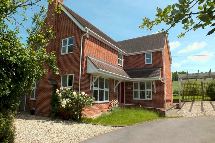 4 Bedroom Detached House To Rent In Kerrydown, Ashbury, SN6