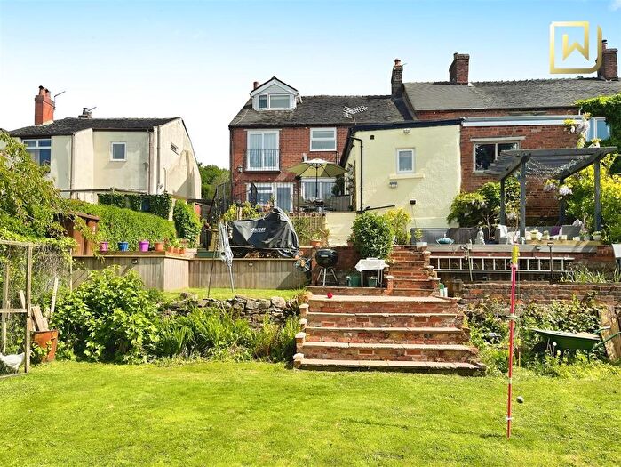 5 Bedroom Property For Sale In High Street, Kingsley, Staffordshire, ST10