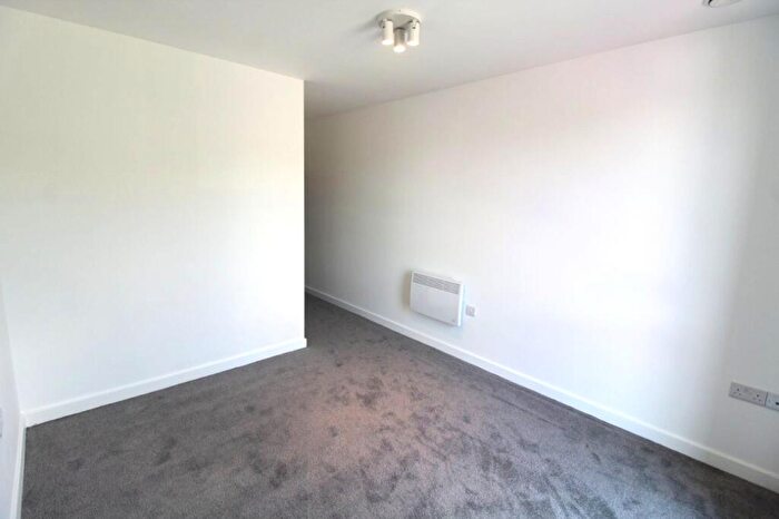 1 Bedroom Flat To Rent In Tower Ramparts, Ipswich, IP1