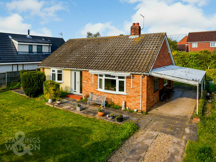 3 Bedroom Detached Bungalow For Sale In Station Road, Reedham, Norwich, NR13