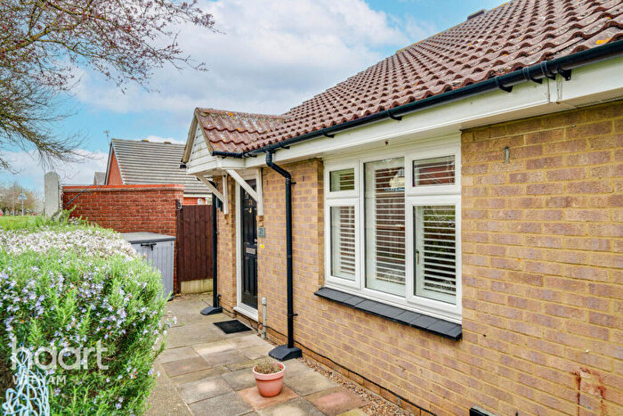 2 Bedroom Semi-Detached Bungalow For Sale In Benton Close, Witham, CM8