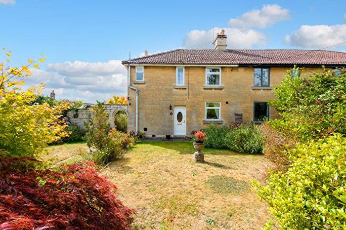 3 Bedroom Semi-Detached House For Sale In Bradford On Avon, BA15