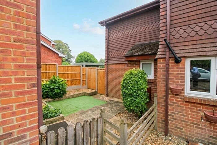 1 Bedroom End Of Terrace House For Sale In Montgomery Gardens, Salisbury, SP2