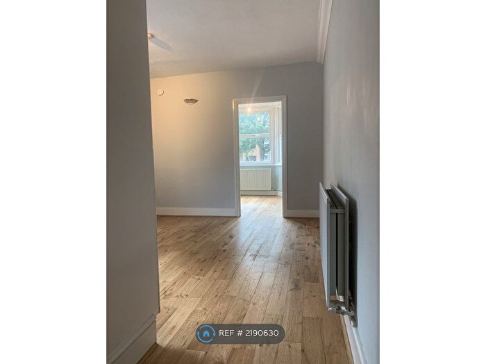 1 Bedroom Flat To Rent In Brownhill Road, London, SE6