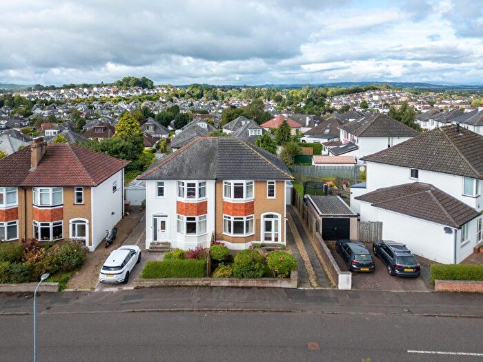 2 Bedroom Semi-Detached House For Sale In Hillside Avenue, Clarkston, G76