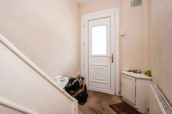 3 Bedroom Terraced House For Sale In Tideswell Road, Great Barr, Birmingham, B42