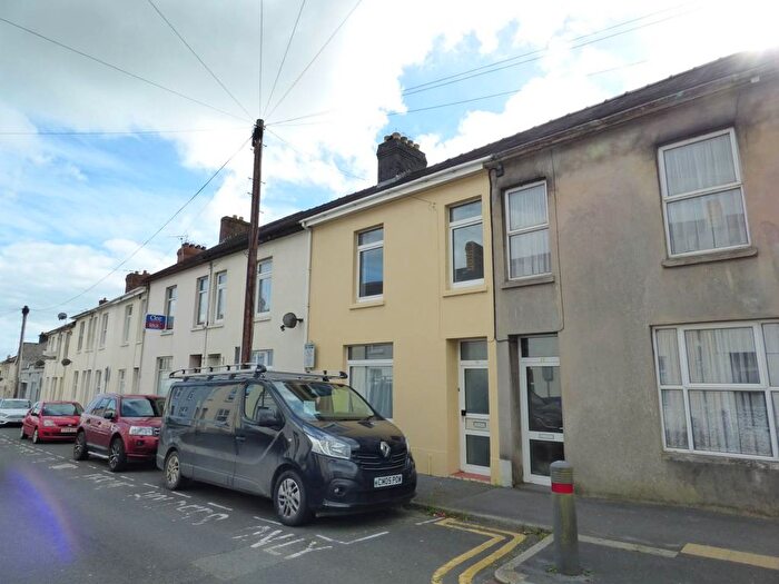 4 Bedroom Property To Rent In Parcmaen Street, Carmarthen, Carmarthenshire, SA31