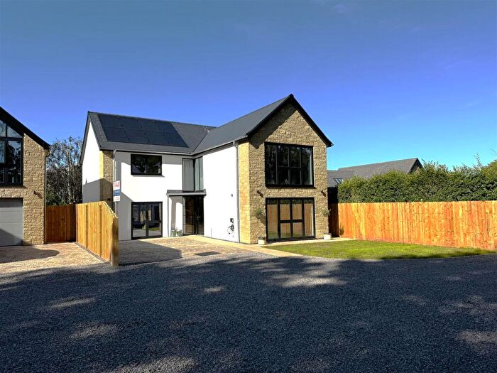 4 Bedroom Detached House For Sale In Lovers Lane, Gorsley, Ross-on-Wye, HR9