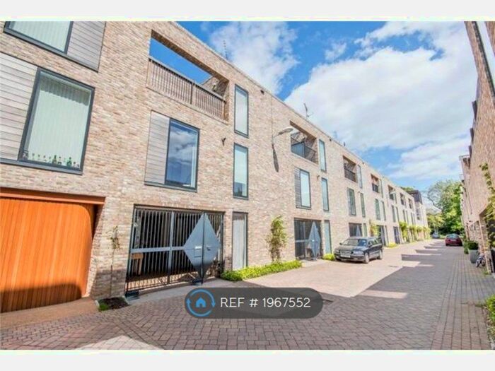 4 Bedroom Terraced House To Rent In Copse Way, Cambridge, CB2