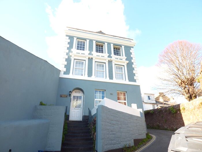 1 Bedroom Flat To Rent In Daimonds Lane, Teignmouth, TQ14