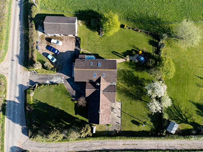 8 Bedroom Detached House For Sale In Nr Newnham On Severn, Two Individual Properties, GL14