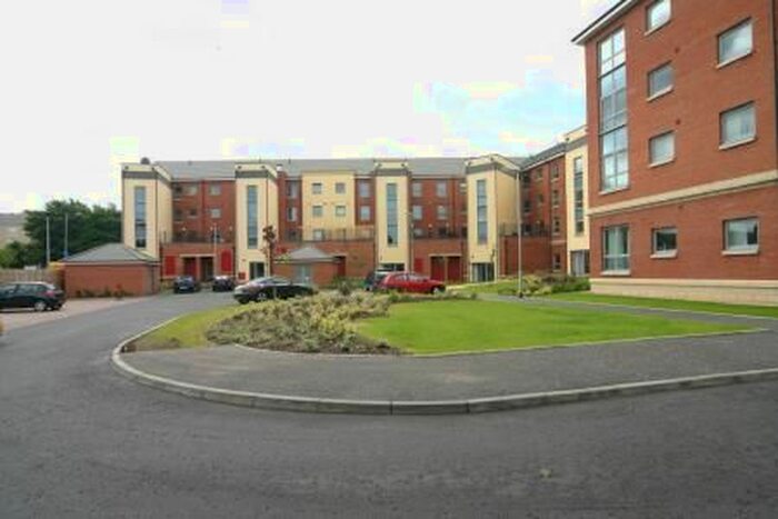 2 Bedroom Flat To Rent In Alexandra Gate, Glasgow, G31